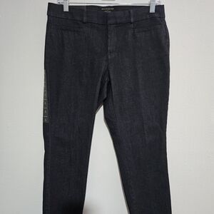 Banana Republic Women’s Skinny Jeans in Dark Wash Black